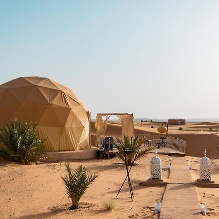 Отель Sunrise Sahara Camp Мерзуга Экстерьер фото