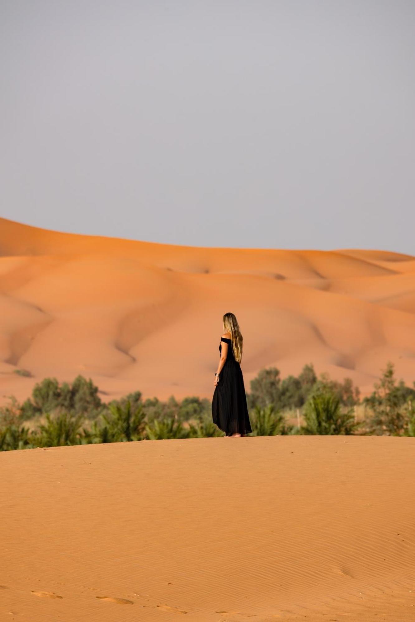 Отель Sunrise Sahara Camp Мерзуга Экстерьер фото