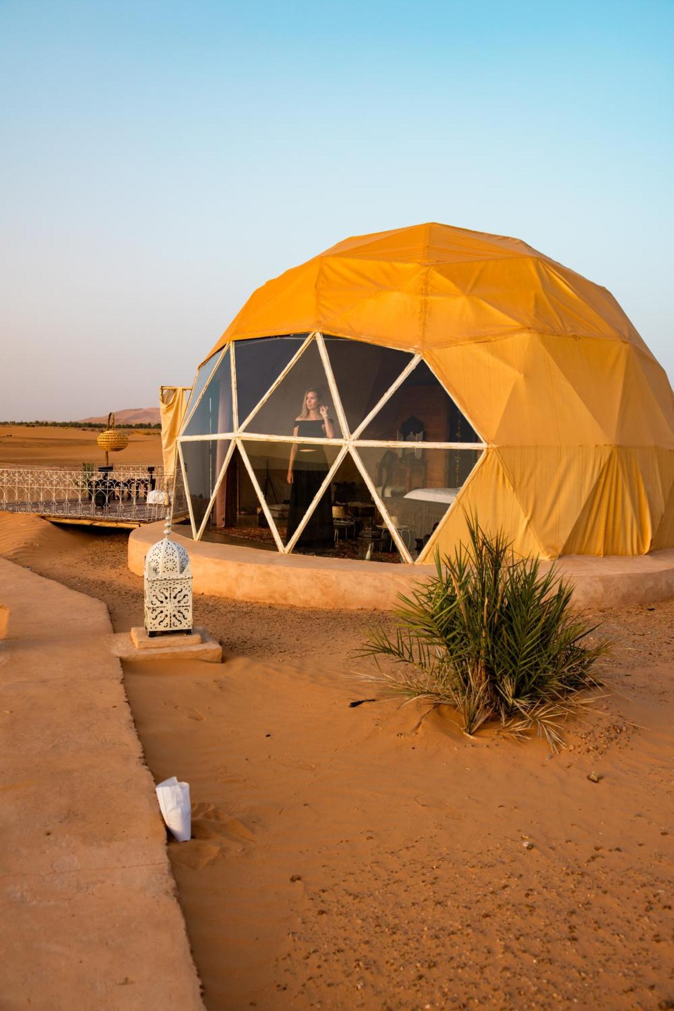 Отель Sunrise Sahara Camp Мерзуга Экстерьер фото