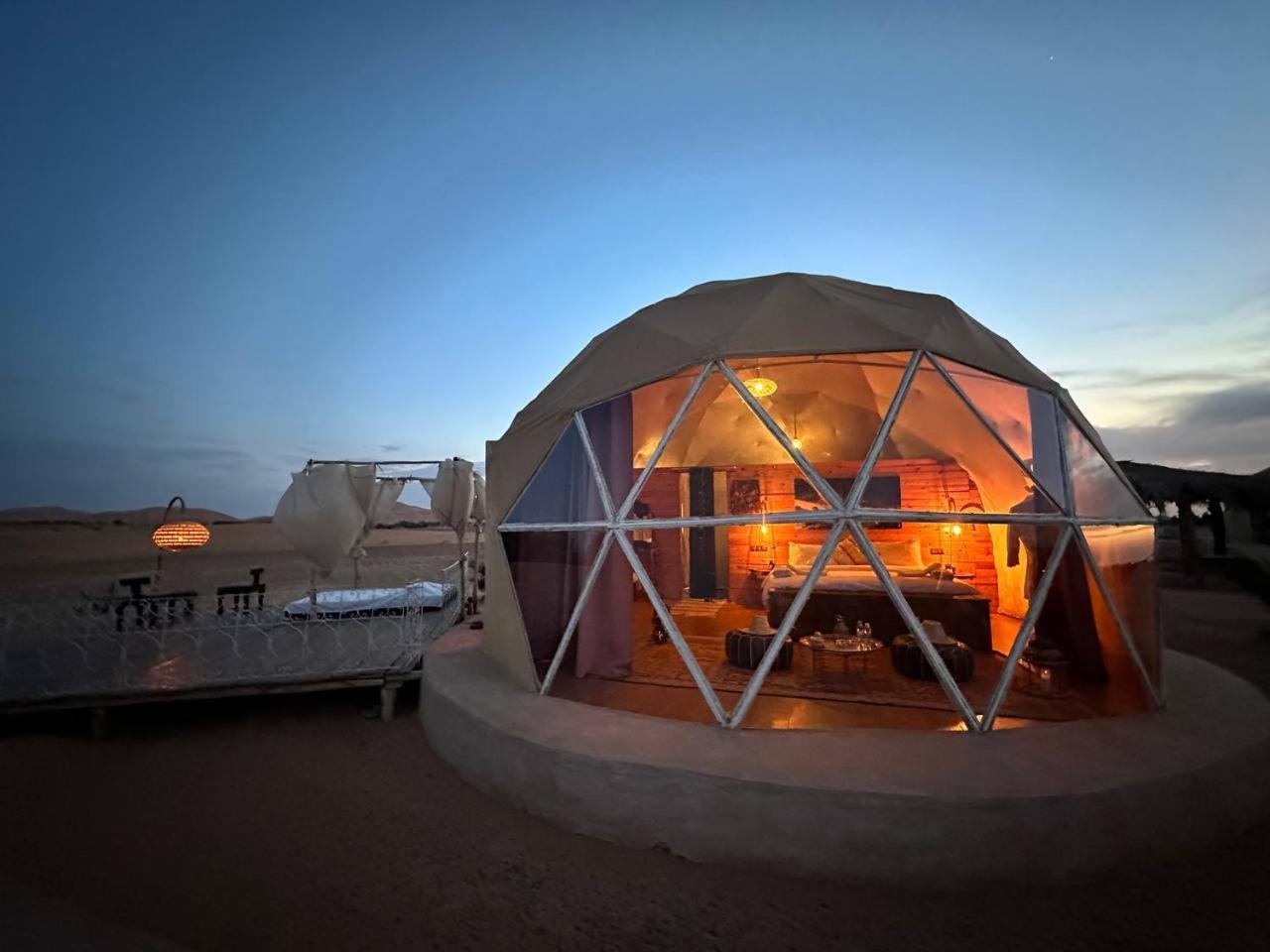 Отель Sunrise Sahara Camp Мерзуга Экстерьер фото