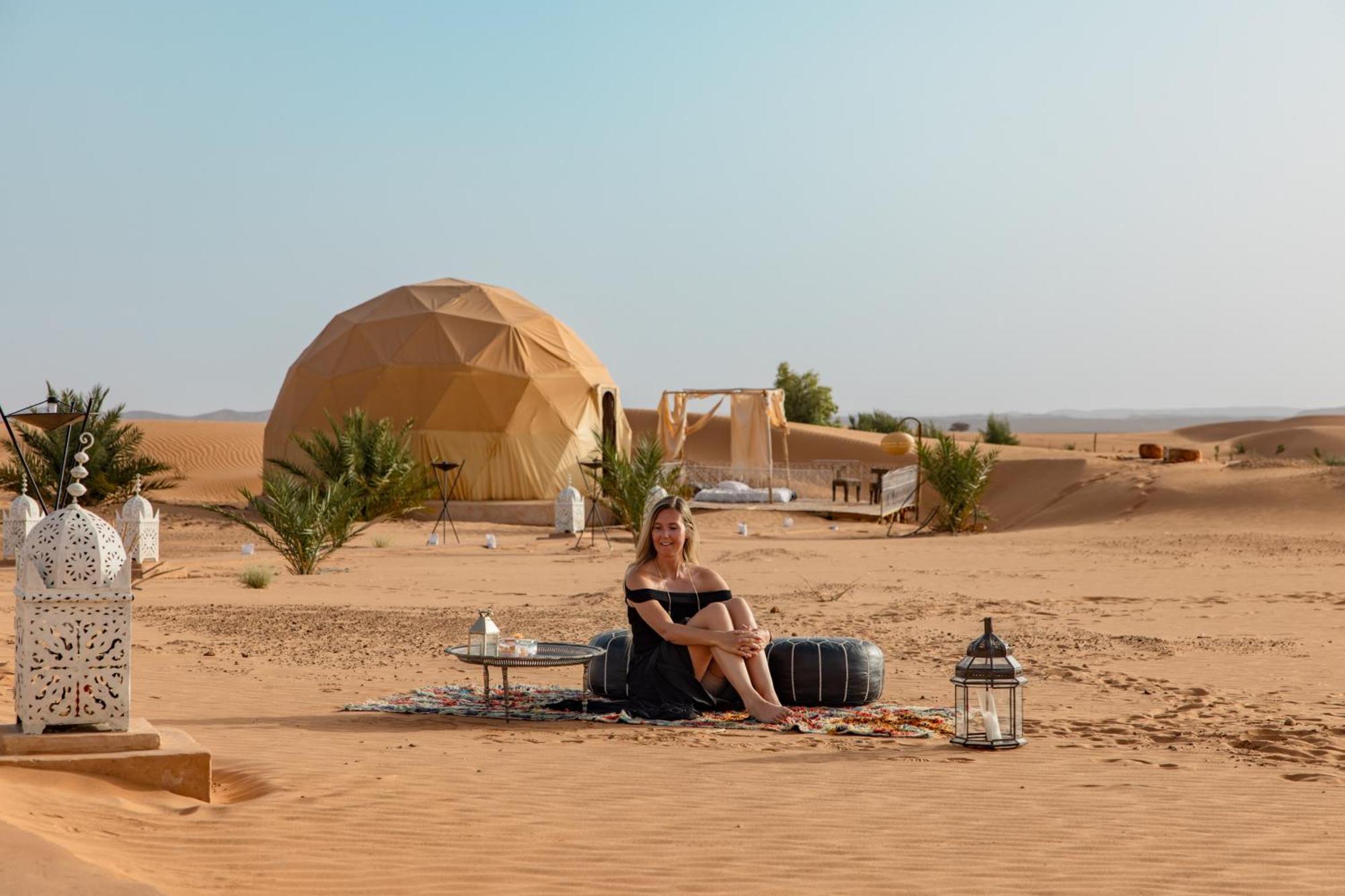 Отель Sunrise Sahara Camp Мерзуга Экстерьер фото