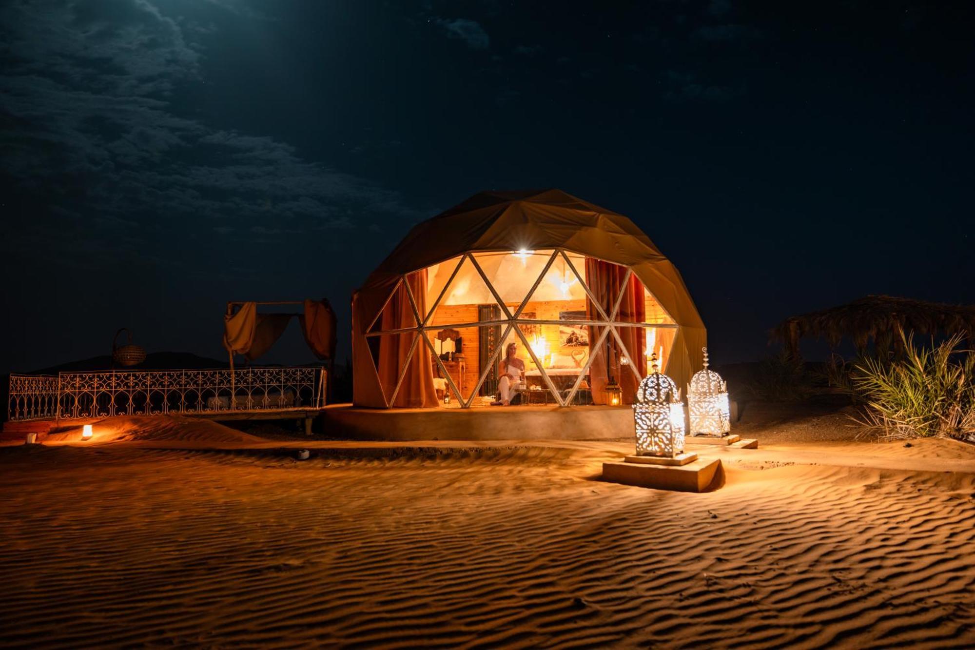 Отель Sunrise Sahara Camp Мерзуга Экстерьер фото