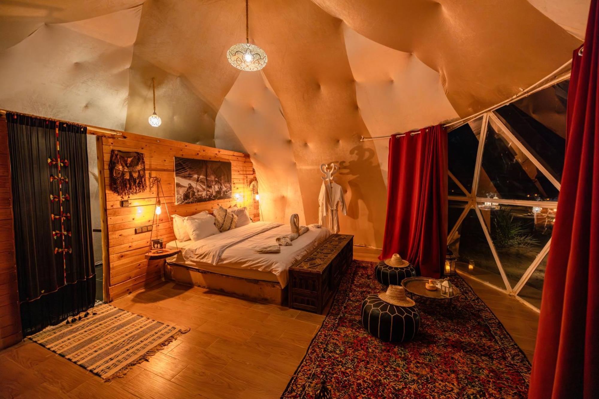 Отель Sunrise Sahara Camp Мерзуга Экстерьер фото